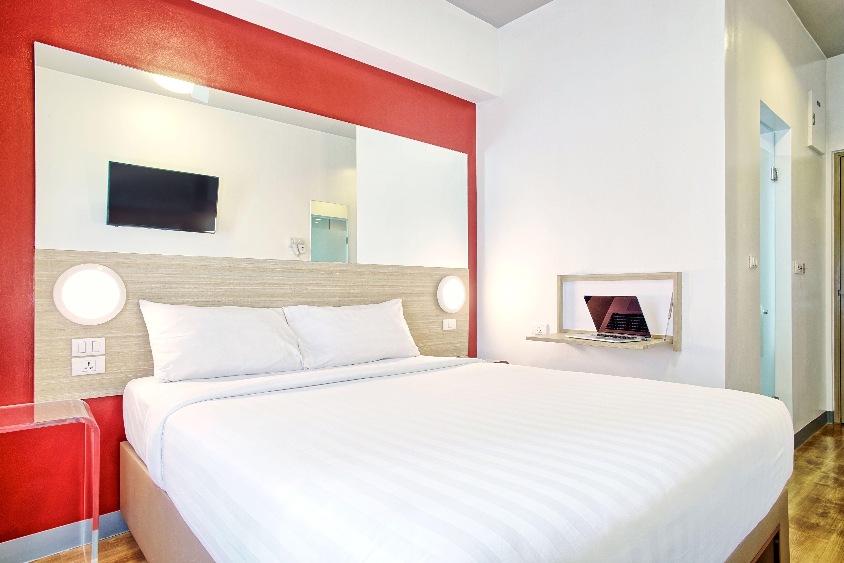 เรด แพลนเนต มะนิลา อามอร์โซโล Hotel Makati City ภายนอก รูปภาพ
